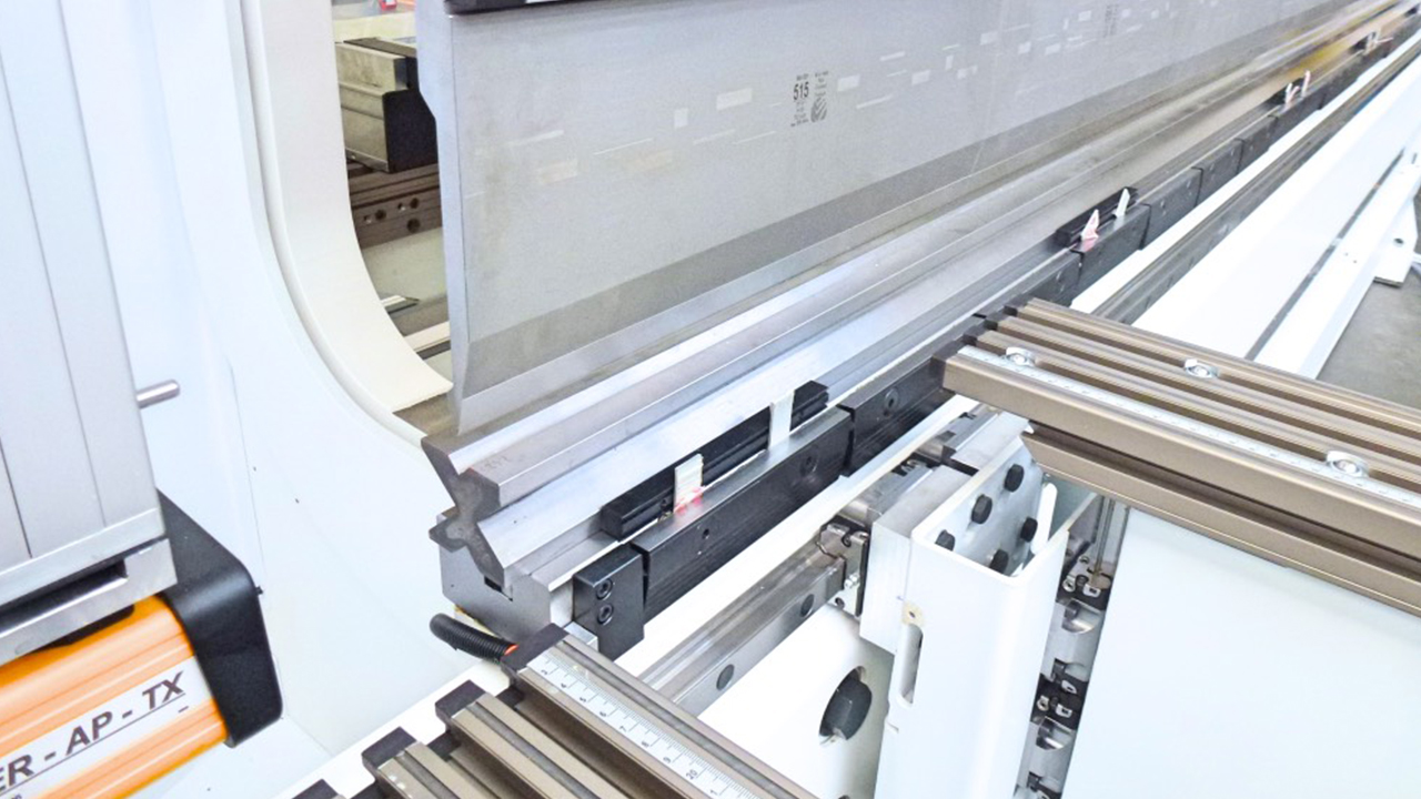 The Value of Using SMBC’s Wila Trumpf Style Press Brake Tooling